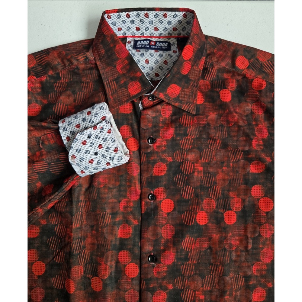 Hard Soda Premium Collection Men's L Red Black Circle Print Flip Cuff Button‎ Up
